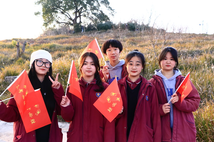 美好學(xué)生|鏖戰(zhàn)百日，問鼎六月；全力以赴，追逐夢(mèng)想！——記遠(yuǎn)恒佳學(xué)校中高考百日誓師大會(huì)